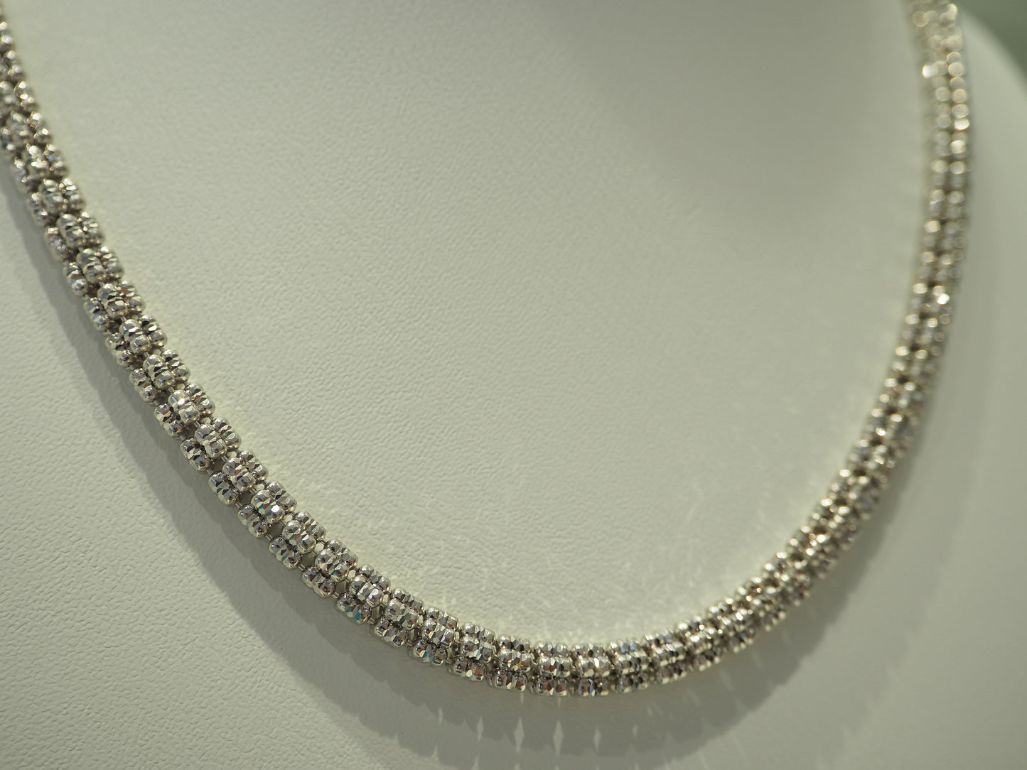 Collana Infinity