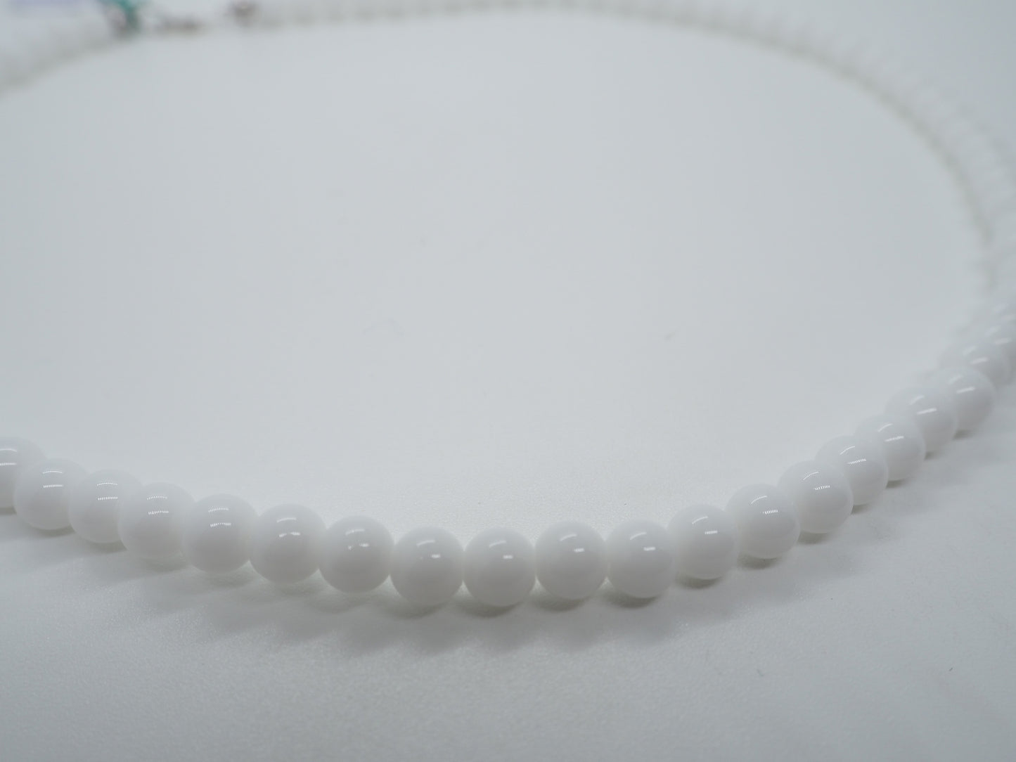 Collana Agata perle bianche 6mm